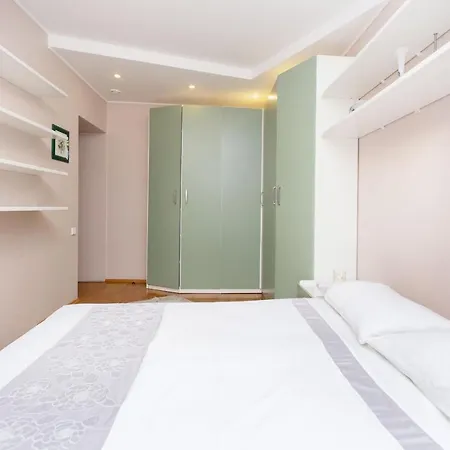Apartment In Minsk Апартаменти