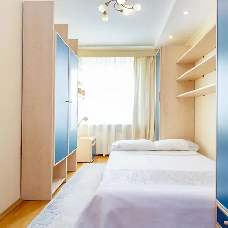 Апартаменти Apartment In Minsk *